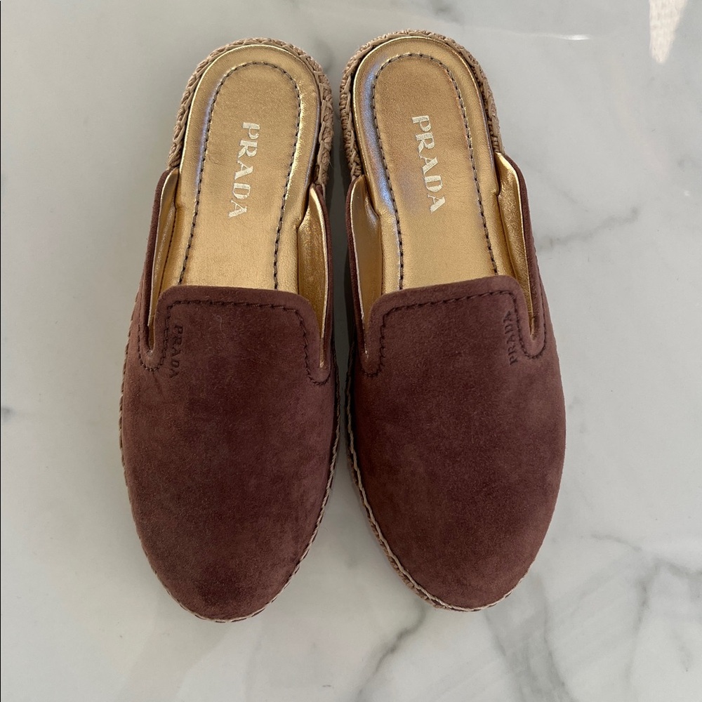 New PRADA Suede & Raffia Brown Mule